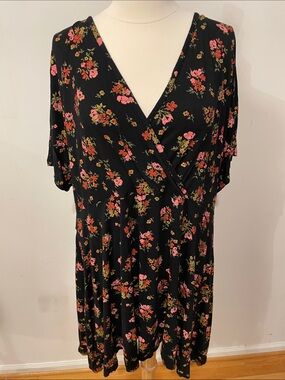 Boohoo Black Floral V Neck Midi Dress with Pink & Orange Flowers Size 20 EUC